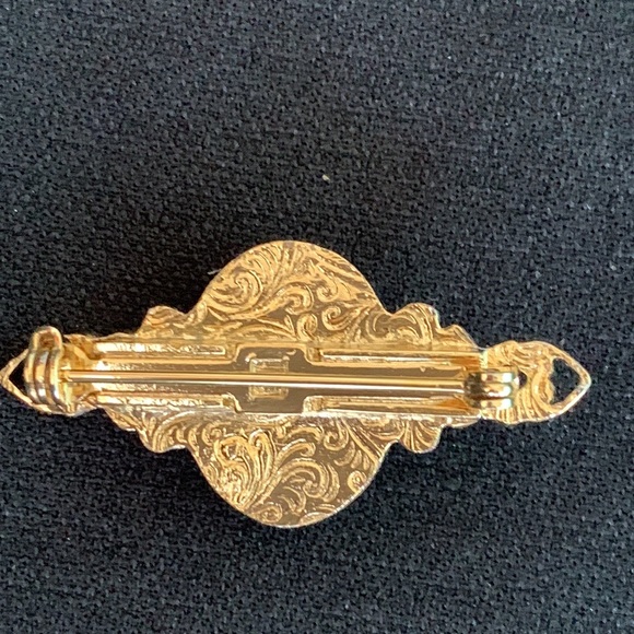 Bar Brooch- with rose - Picture 3 of 5